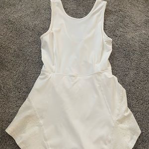 Lulu lemon size 4 white tennis dress